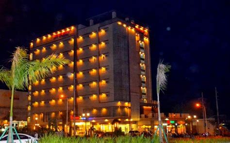 Diversion 21 Hotel .